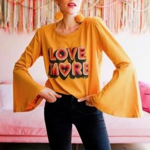Dazey LA Bell sleeve Love More crop top size S/M